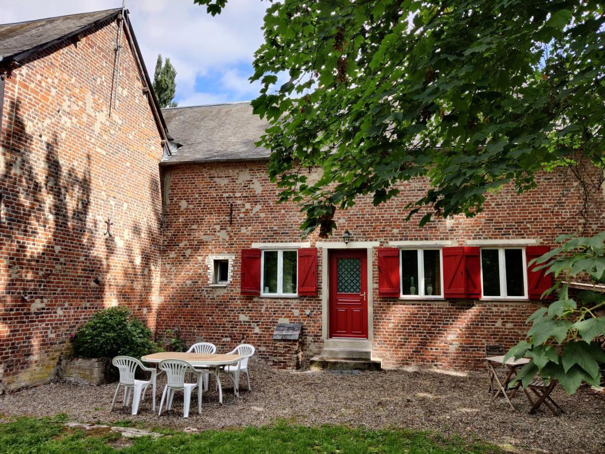 Uw Eigen Boerderij Bij Le Moulin De La Place Hargicourt Exterior photo